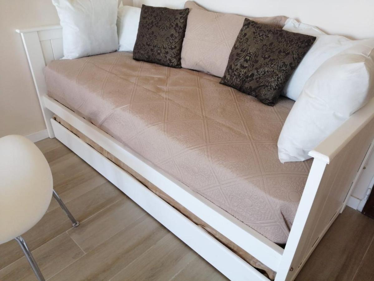 Petit Apartment En Avenida Belgrano บัวโนสไอเรส ภายนอก รูปภาพ