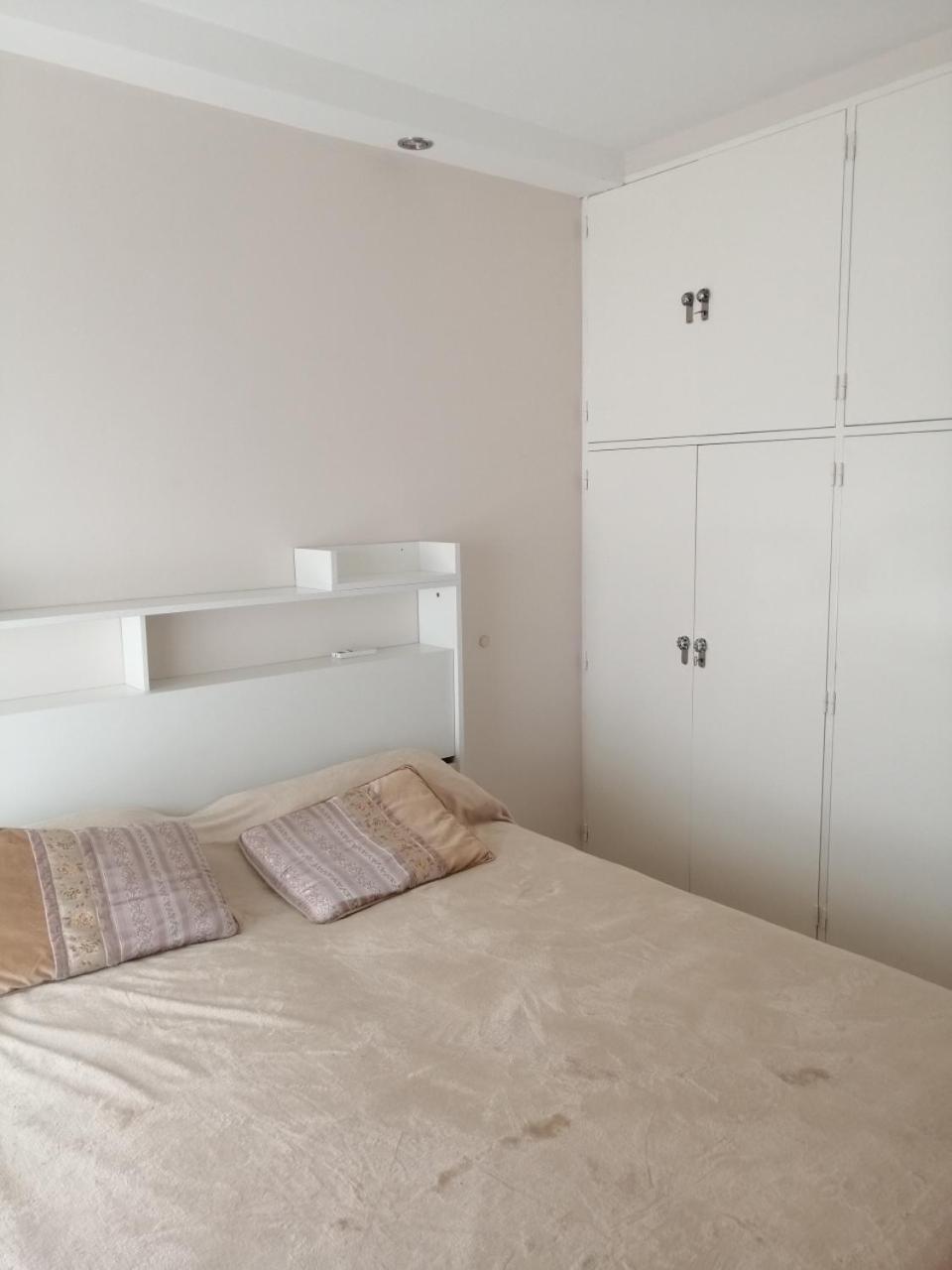 Petit Apartment En Avenida Belgrano บัวโนสไอเรส ภายนอก รูปภาพ